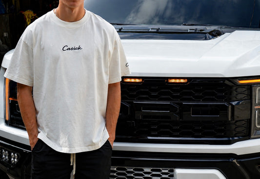 CASICK white oversized tee